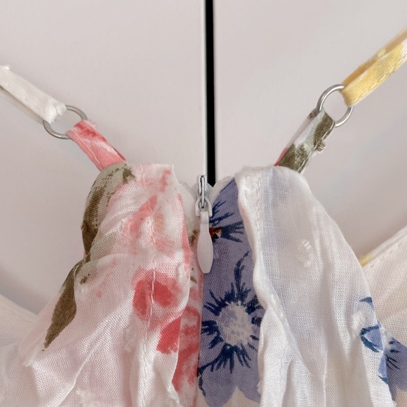 Lulus NWT Bouquet of Blooms Ivory Floral Print Clip Dot Mini Dress Size Small - Picture 9 of 16